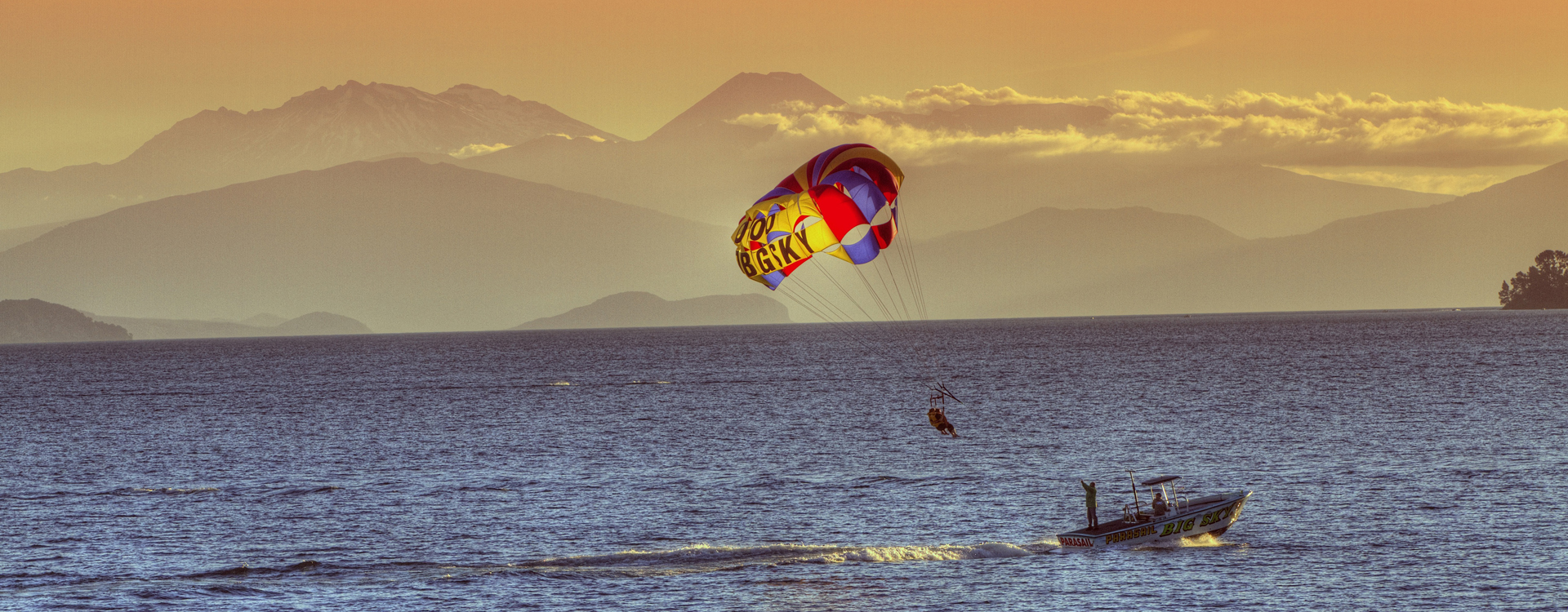 【平板版】触控的电话轰在线轰炸免费下载